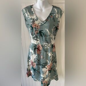 Floral Print V-Neck Dress